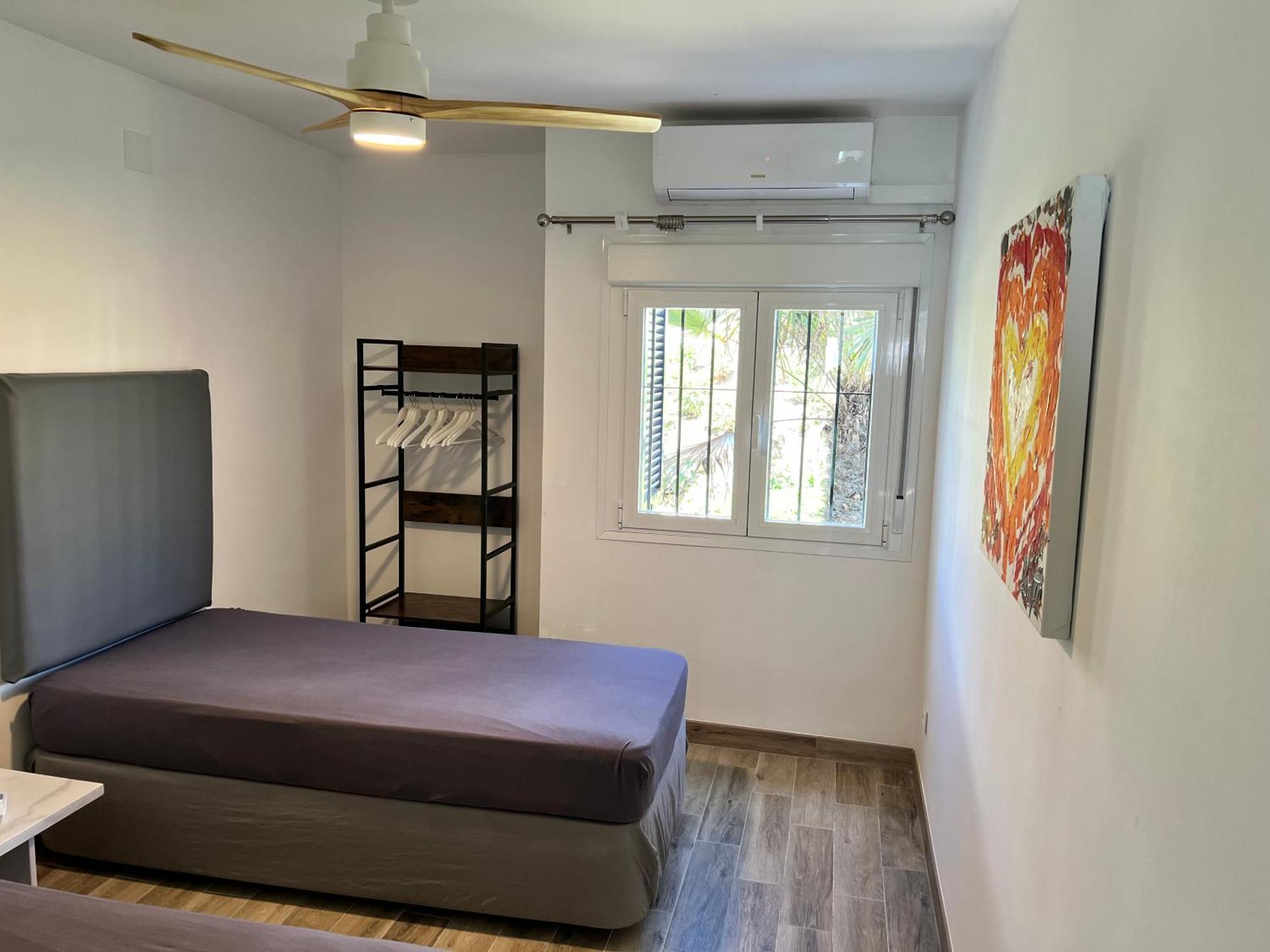 Newly Renovated 2 Bedroom Beachfront House Sitio de Calahonda Екстер'єр фото